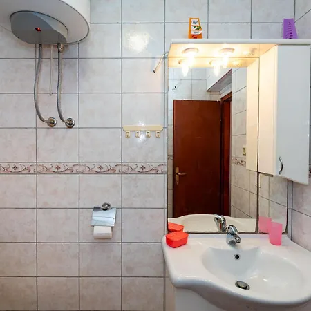 Apartman 1 Bedroom Cozy In *